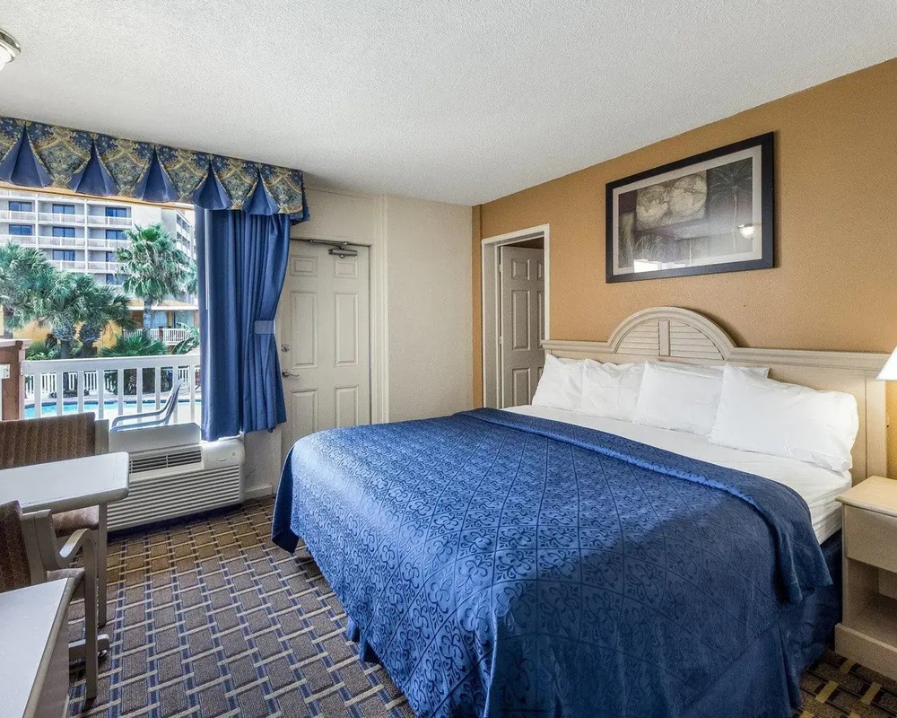 Suite Non-smoking King Ocean View